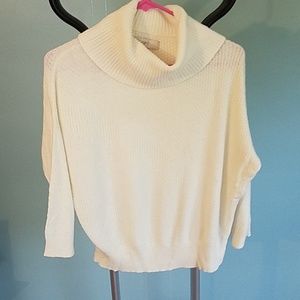 3/4 Sleeve Cowlneck